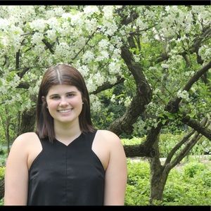 Meet your Posher, Meegan